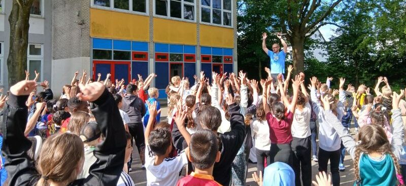Bachgrundschule Startseite